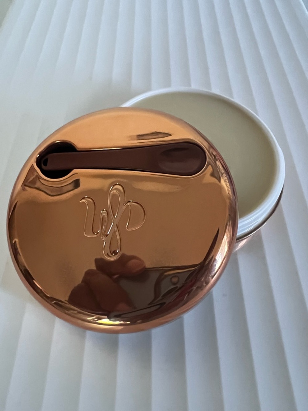 Danessa Myricks Beauty Yummy Skin Blurring Balm Powder - Copper Brown Packaging - Picture 4 of 6
